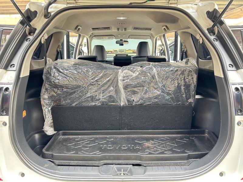 TOYOTA VELOZ 2022