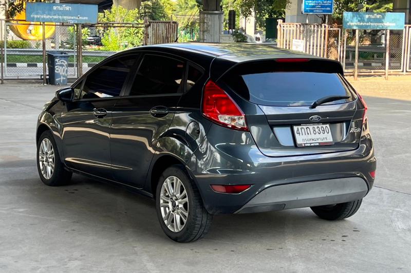 FORD Fiesta 2015