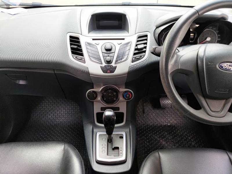 FORD FIESTA 2012