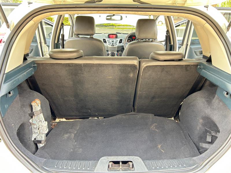 FORD FIESTA 2011