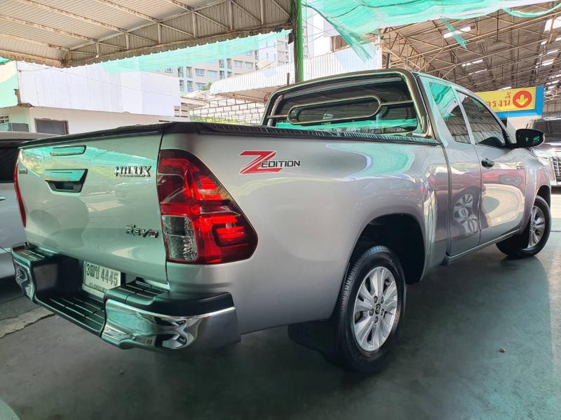 TOYOTA Hilux Revo 2.4 Entry 2021