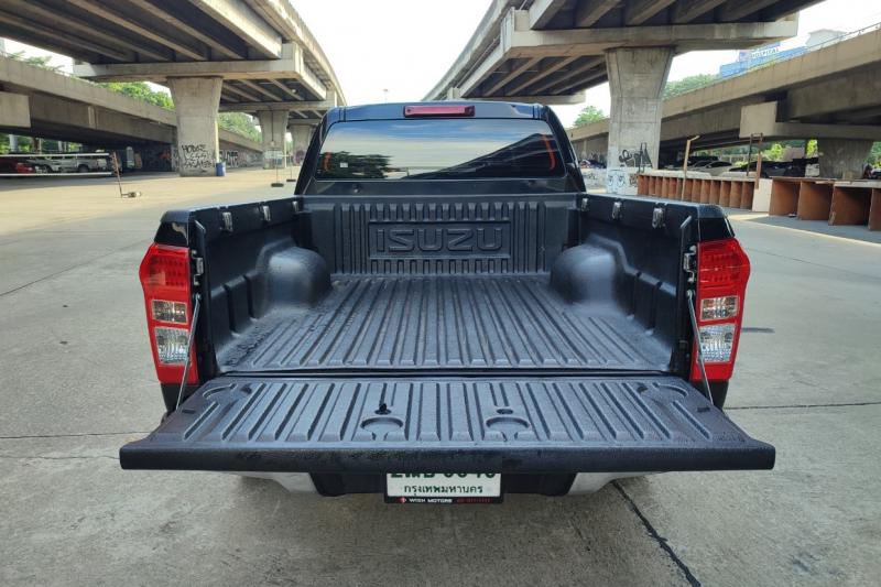 ISUZU D-MAX Space Cab 2012