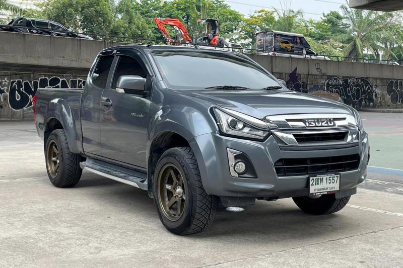 ISUZU D-MAX Space Cab 2018