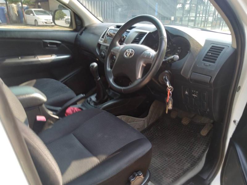 TOYOTA HILUX  VIGO 2014