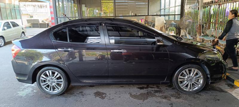 HONDA CITY 1.5 SV i-VTEC 2012