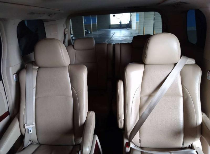 TOYOTA ALPHARD 2010