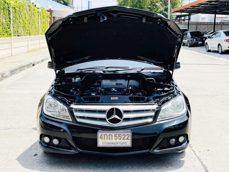 BENZ C200 2012