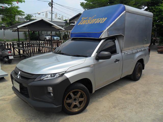 MITSUBISHI Triton 2019