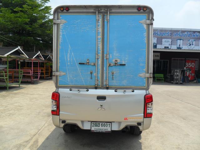 MITSUBISHI Triton 2019