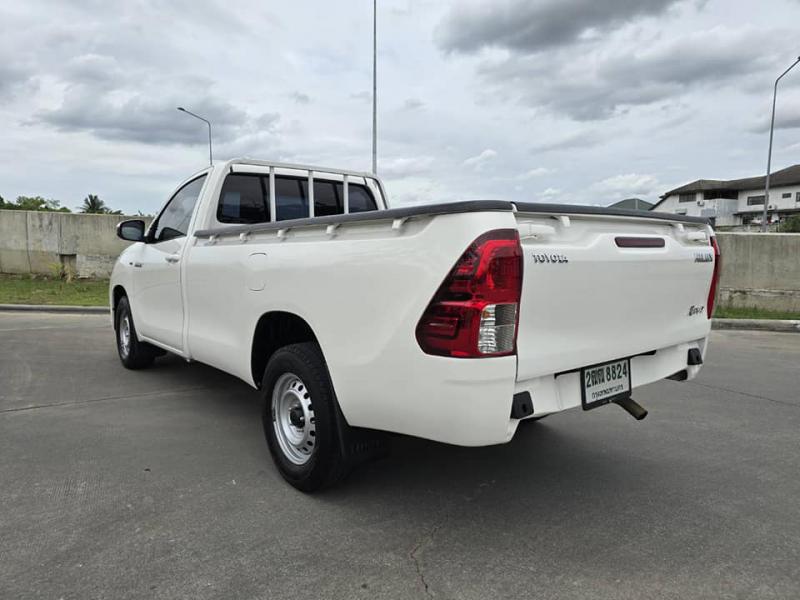 TOYOTA Revo 2.4 J+ 2018
