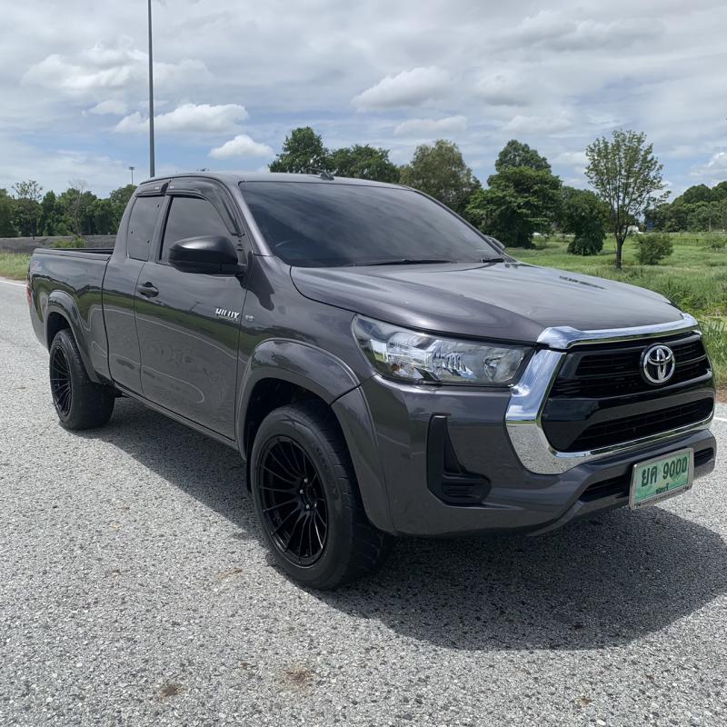 TOYOTA Revo Z Edition 2021