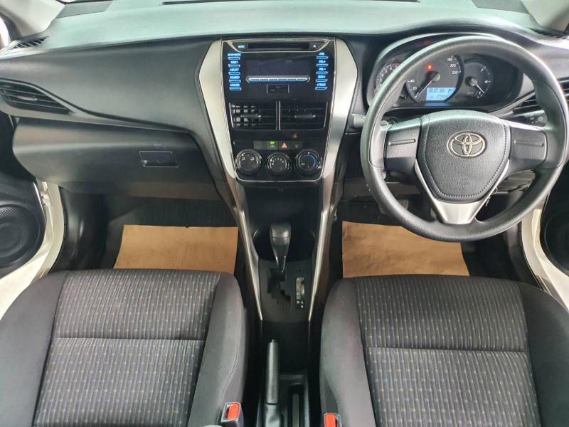 TOYOTA Yaris ATIV 1.2 Entry 2018