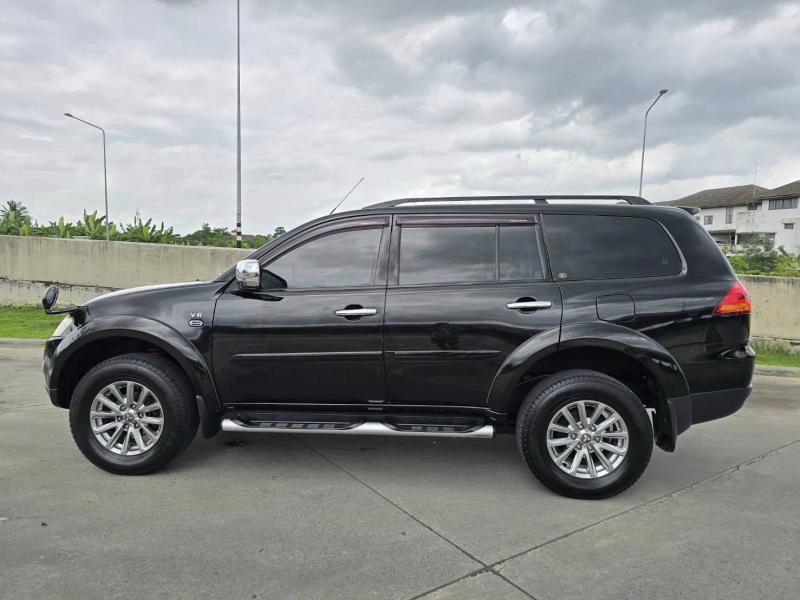 MITSUBISHI Pajero 3.0GT 2013