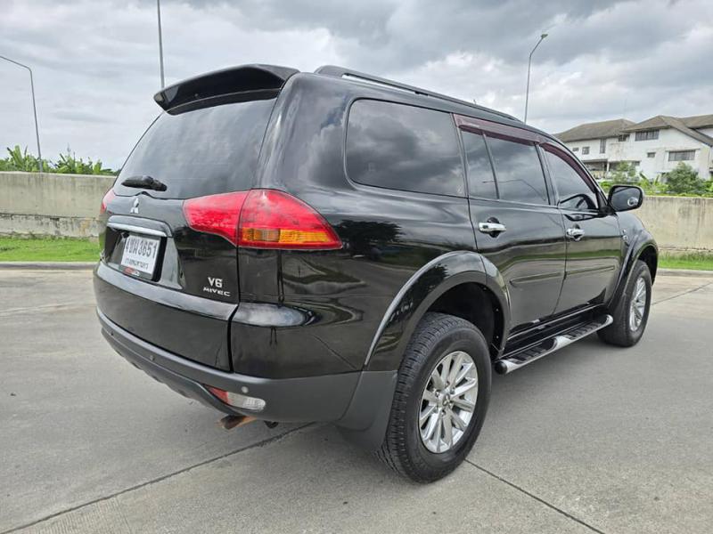 MITSUBISHI Pajero 3.0GT 2013