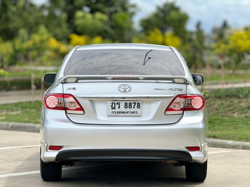 TOYOTA Altis 1.6E 2012