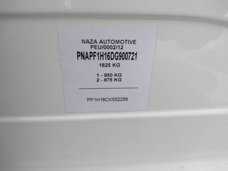 TOYOTA PRIUS 2012