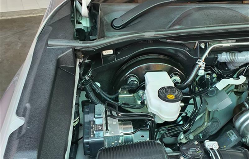 TOYOTA Hilux Revo 2.4 Entry 2021