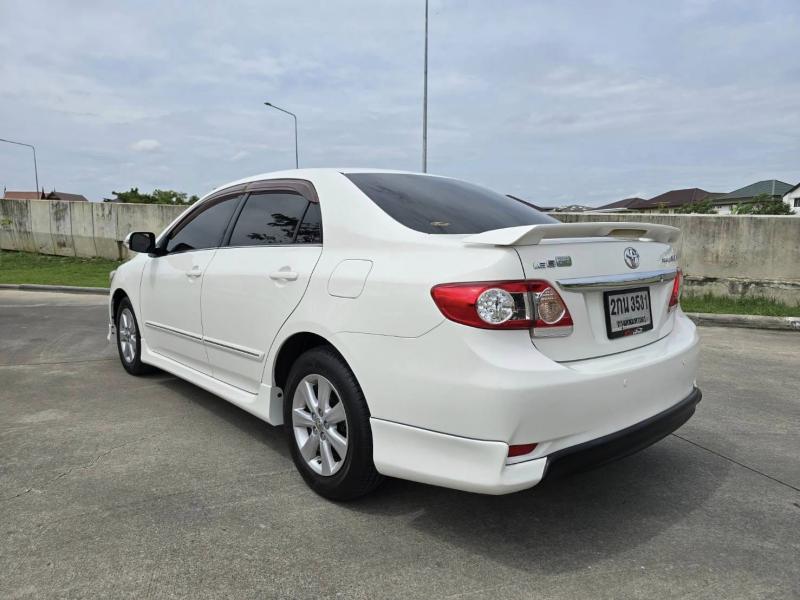 TOYOTA Altis 1.6E CNG 2013
