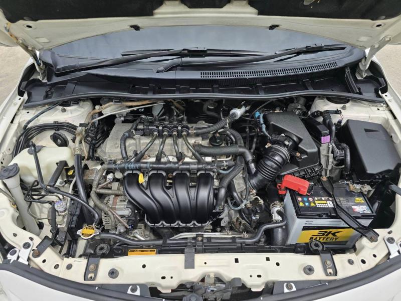 TOYOTA Altis 1.6E CNG 2013