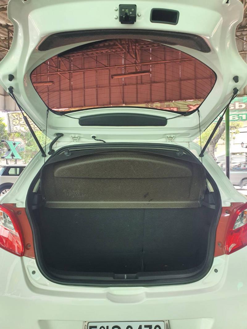 MAZDA mazda 2 2010