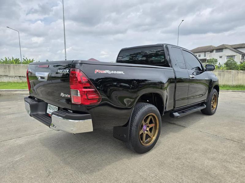 TOYOTA Revo 2.4E Prerunner 2010