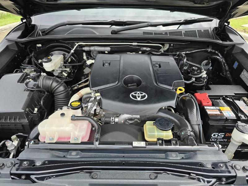 TOYOTA Revo 2.4E Prerunner 2010
