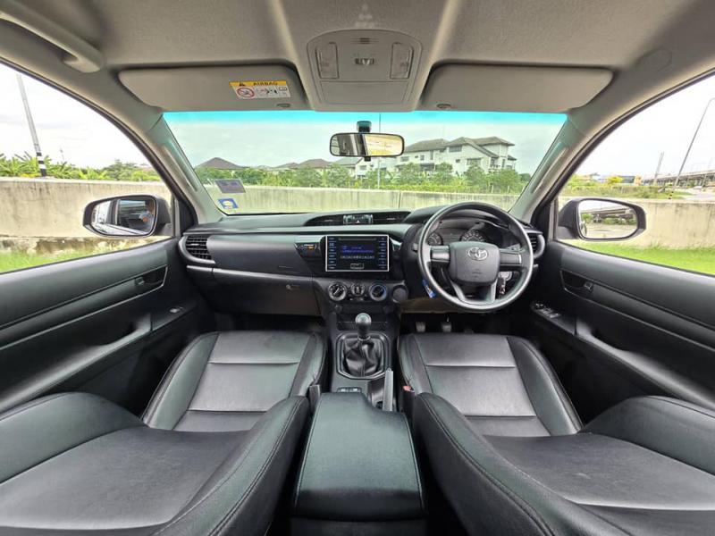 TOYOTA Revo 2.4E Prerunner 2010