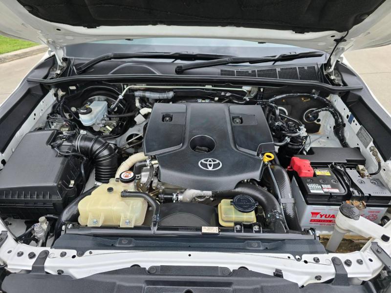 TOYOTA Revo 2.4 J+ 2018