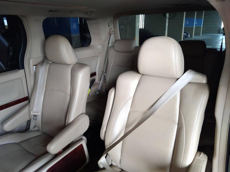 TOYOTA ALPHARD 2010