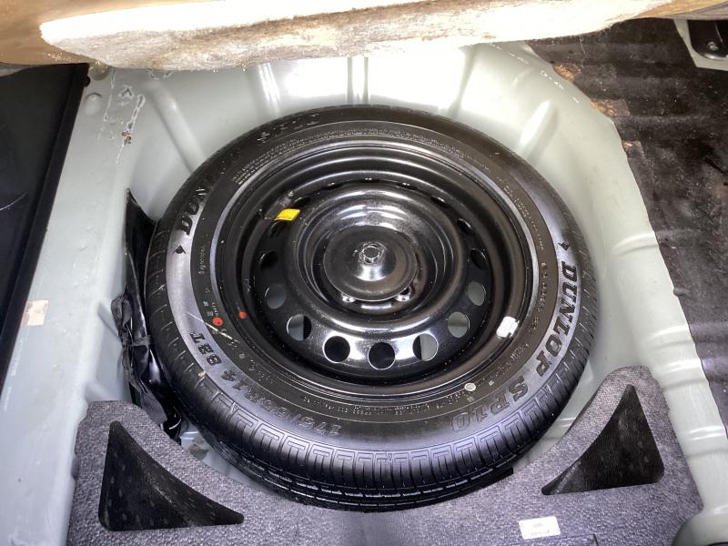 MAZDA Mazda2 2012