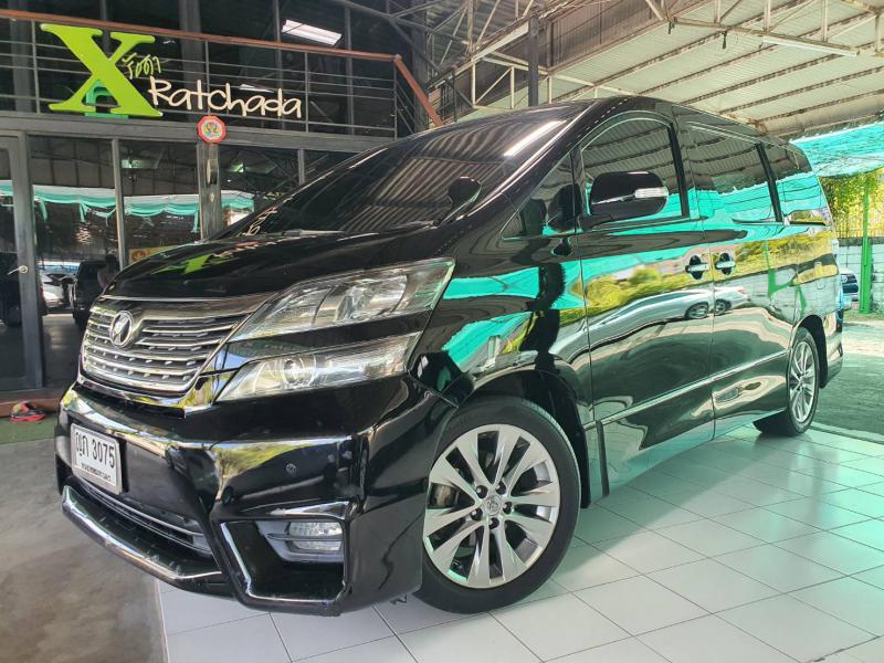 TOYOTA Vellfire 2.4V 2011