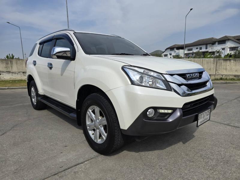 ISUZU MuX 3.0 2WD 2014