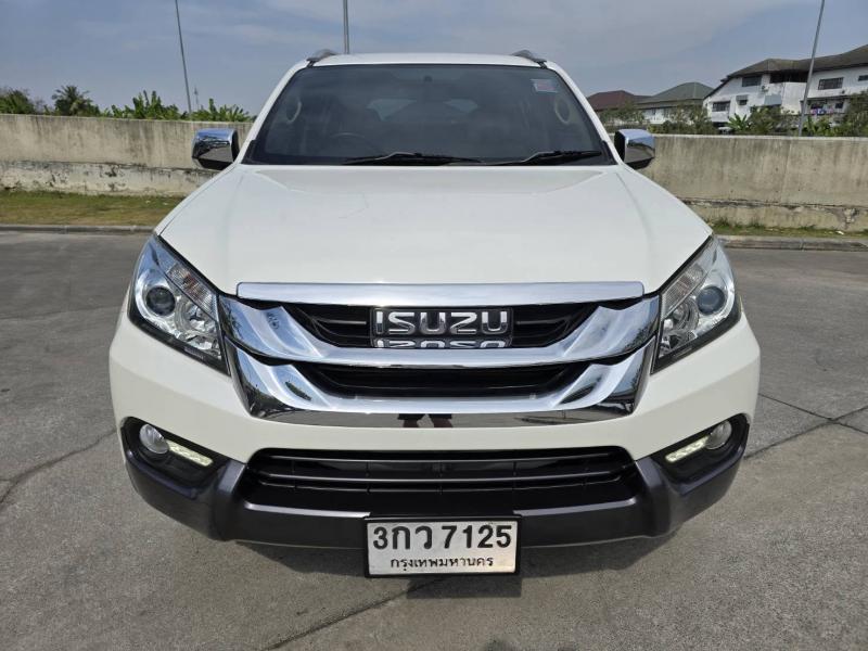 ISUZU MuX 3.0 2WD 2014