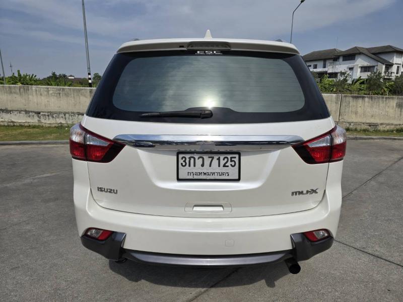 ISUZU MuX 3.0 2WD 2014