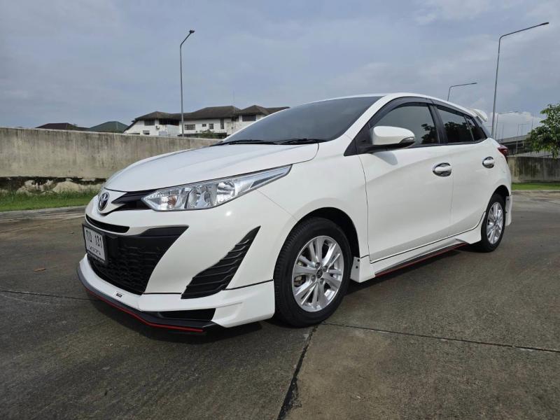 TOYOTA Yaris 1.2E 2019