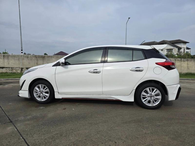 TOYOTA Yaris 1.2E 2019