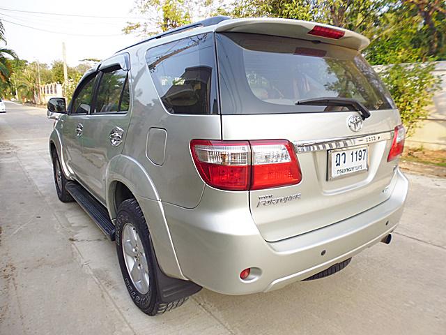 TOYOTA FORTUNER 3.0V  2010