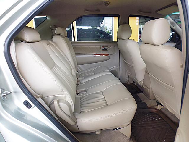 TOYOTA FORTUNER 3.0V  2010