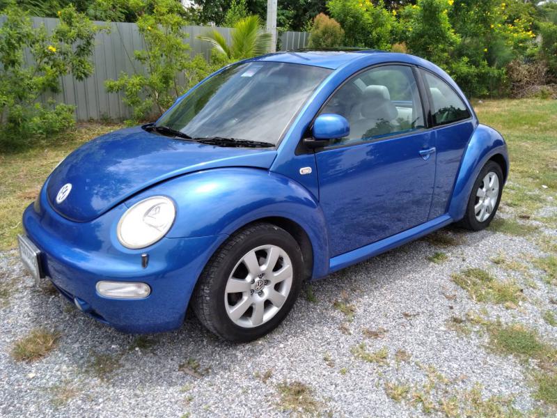 VOLKSWAGEN ิBeetle 2015
