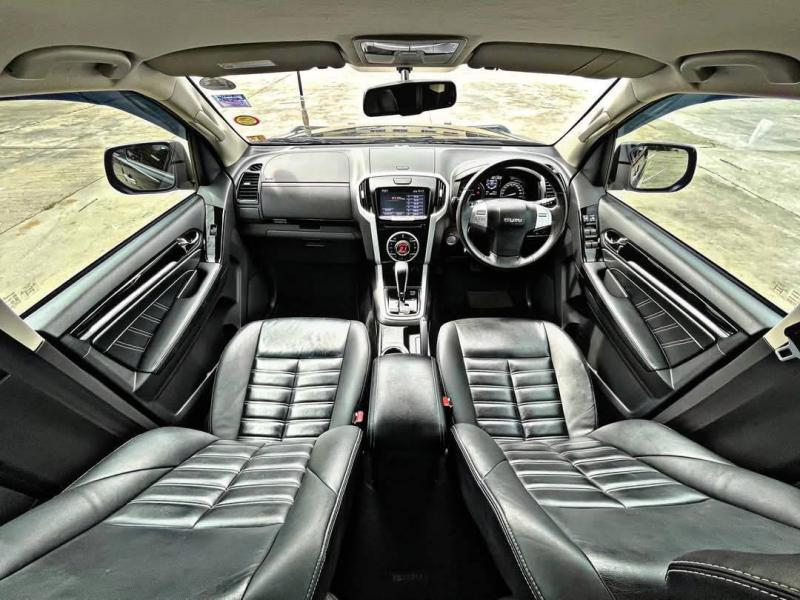 ISUZU MuX 1.9 Navi 2020