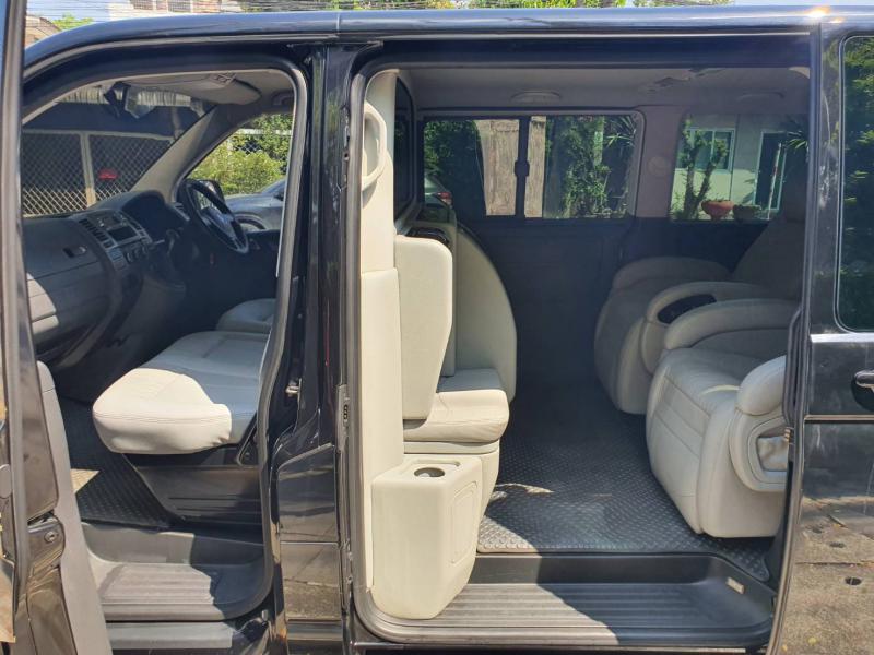 VOLKSWAGEN Caravelle T5 2.0 TDi 2012