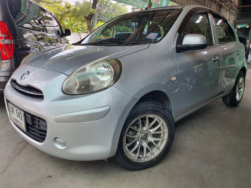 NISSAN March 1.2EL 2011