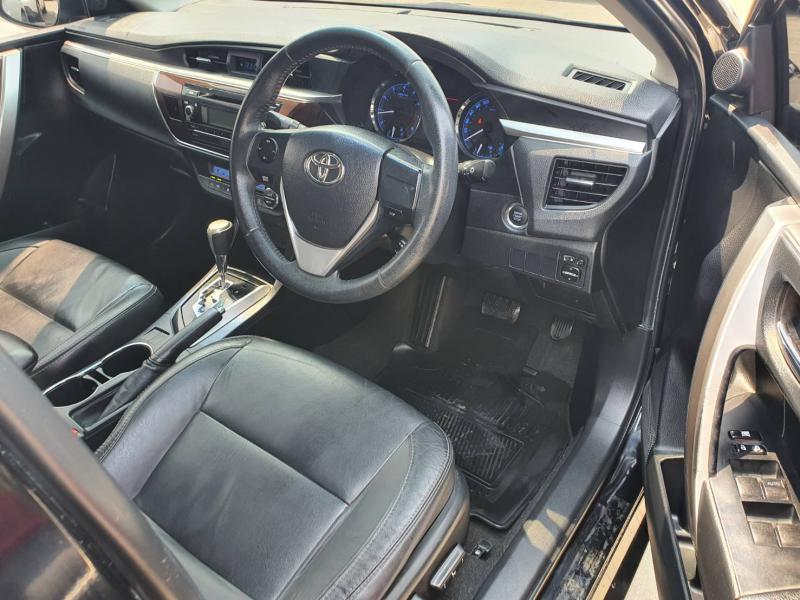 TOYOTA Corolla Altis 1.8G 2016