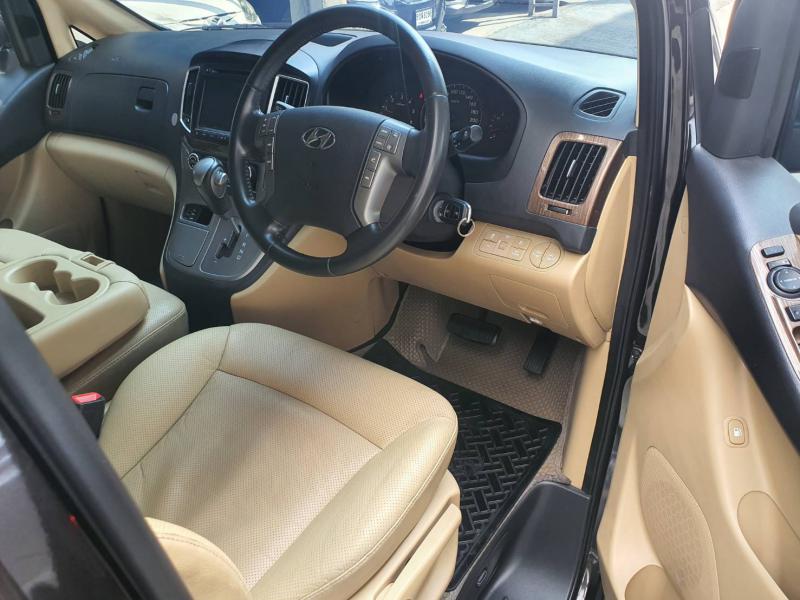 HYUNDAI H-1 2.5 Deluxe 2019