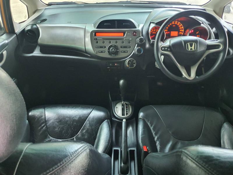 HONDA Jazz 1.5V(AS) 2012