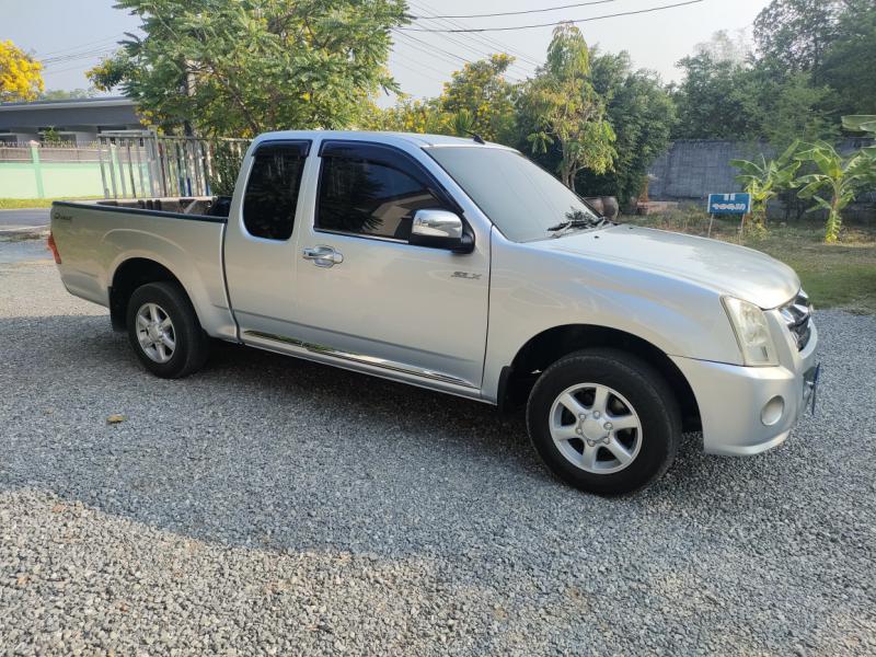 ISUZU D-MAX SPACECAB 2.5 2011