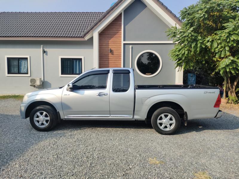 ISUZU D-MAX SPACECAB 2.5 2011