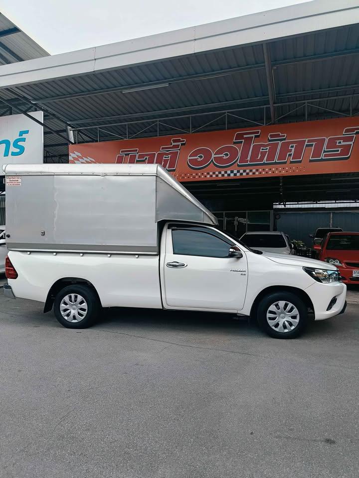 TOYOTA Revo 2.5 Standard 2018