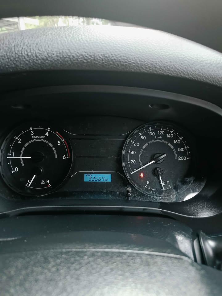 TOYOTA Revo 2.5 Standard 2018