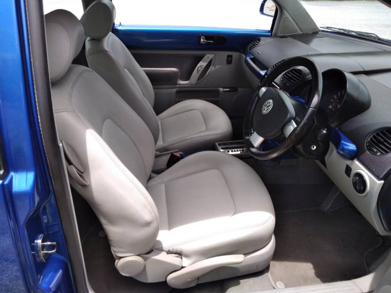VOLKSWAGEN ิBeetle 2015
